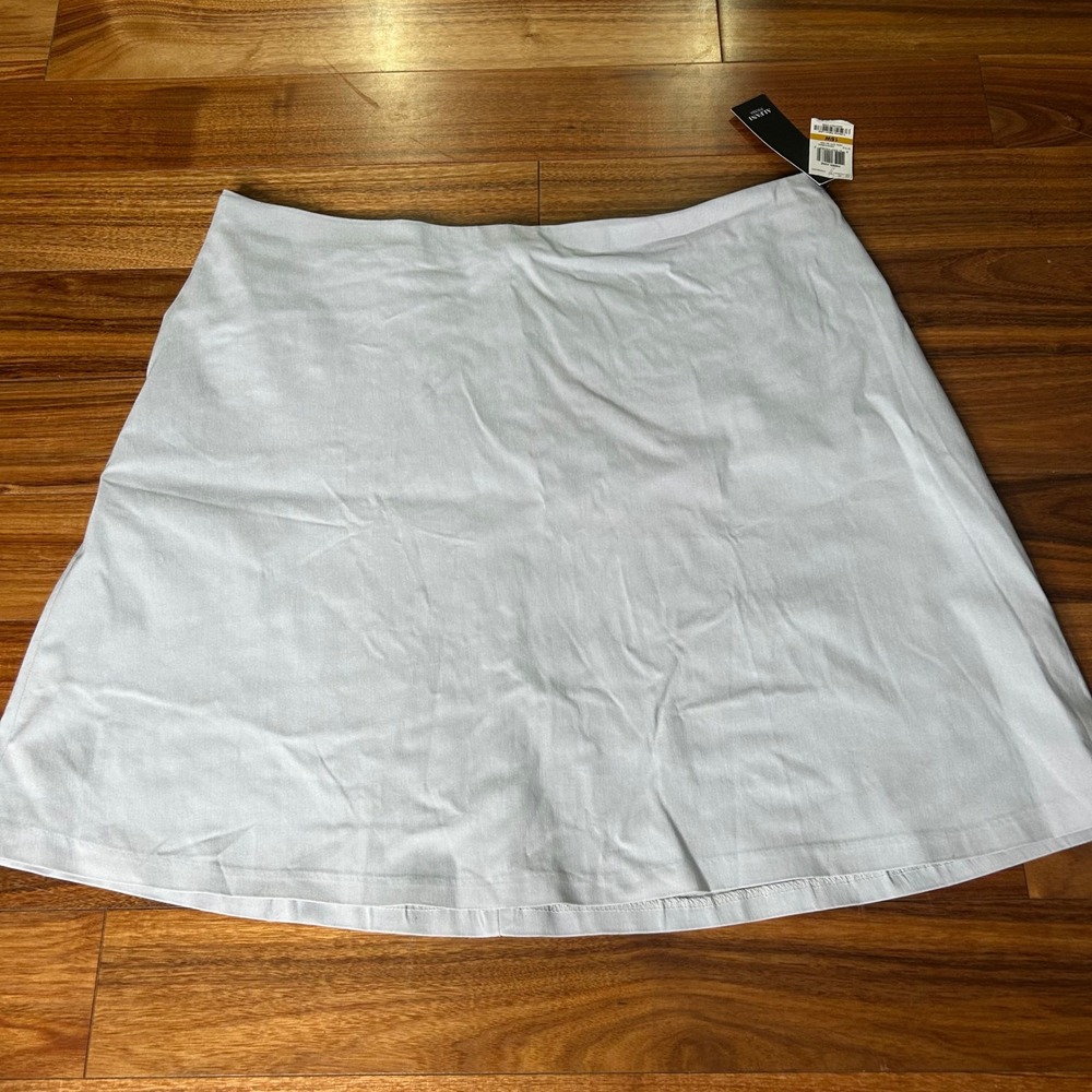 Alfani Woman Plus Size 16W Silver Gray A Line Skirt w Zipper Pockets